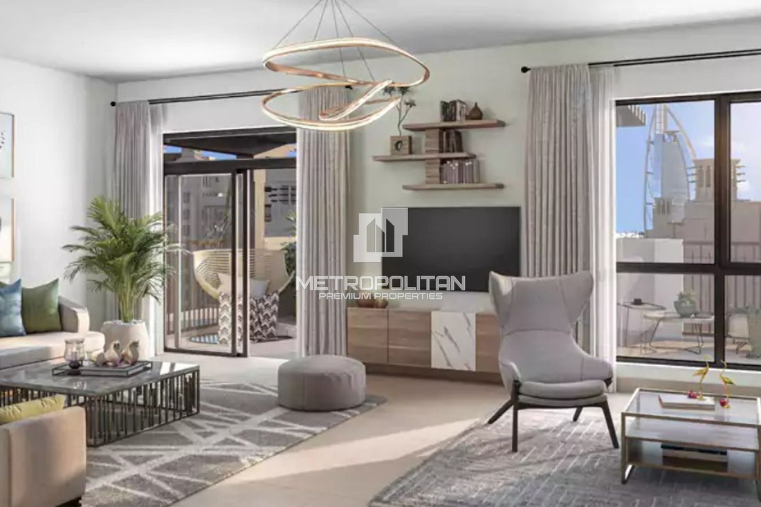 Apartment in Umm Suqeim, Dubai, United Arab Emirates 1 - 15275001