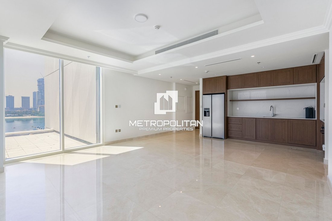 Apartment in Dubai Harbour, Dubai, United Arab Emirates 2 - 15673175