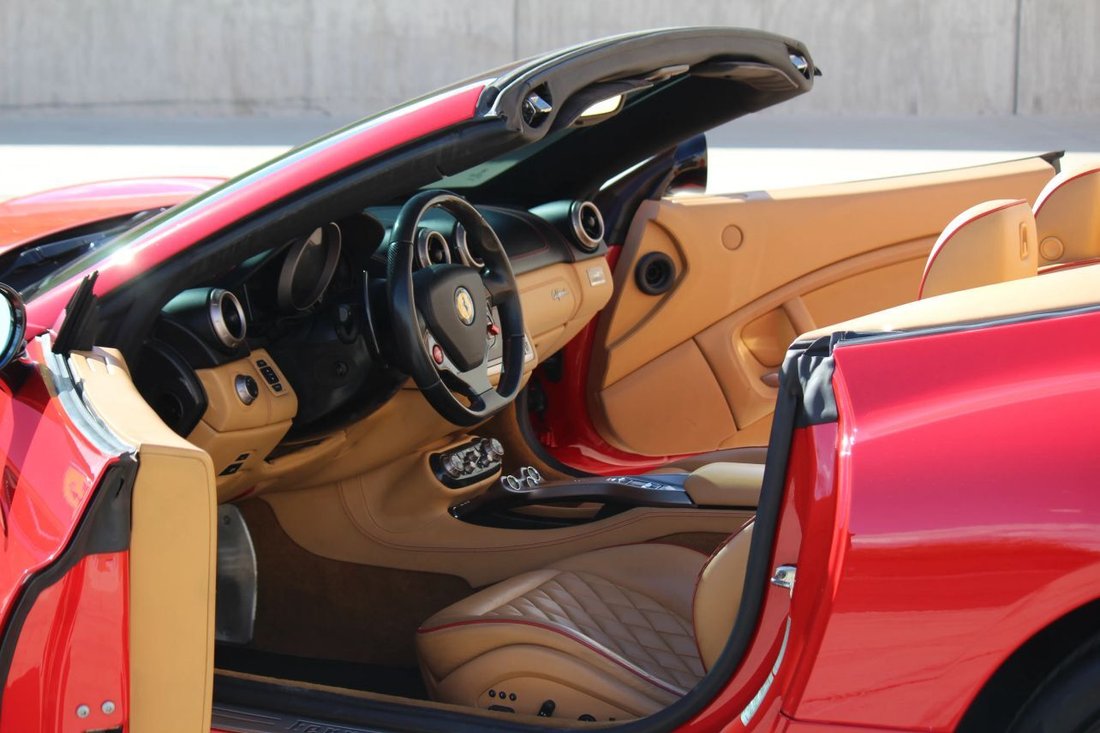Cabriolet in Phoenix, AZ, United States 4 - 17669307