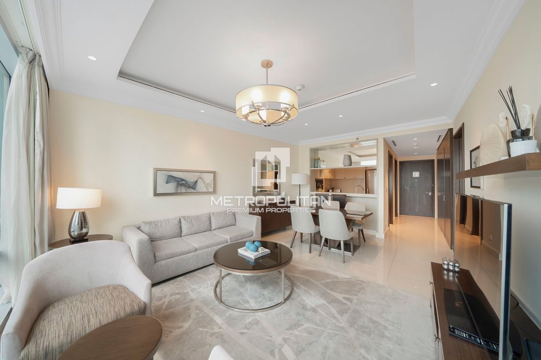 Apartment in Downtown Dubai, Dubai, United Arab Emirates 2 - 15229421
