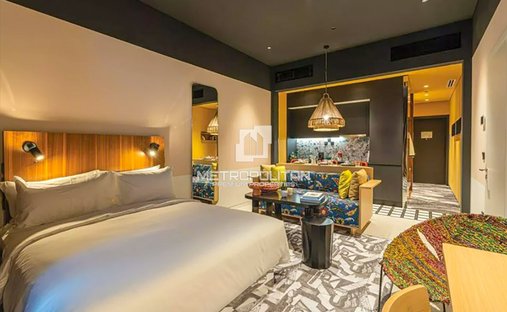 Apartment in Business Bay, Dubai, United Arab Emirates 1