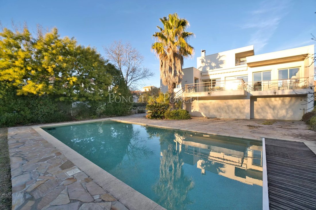 Villa in Juvignac, Occitania, France 2 - 16775166