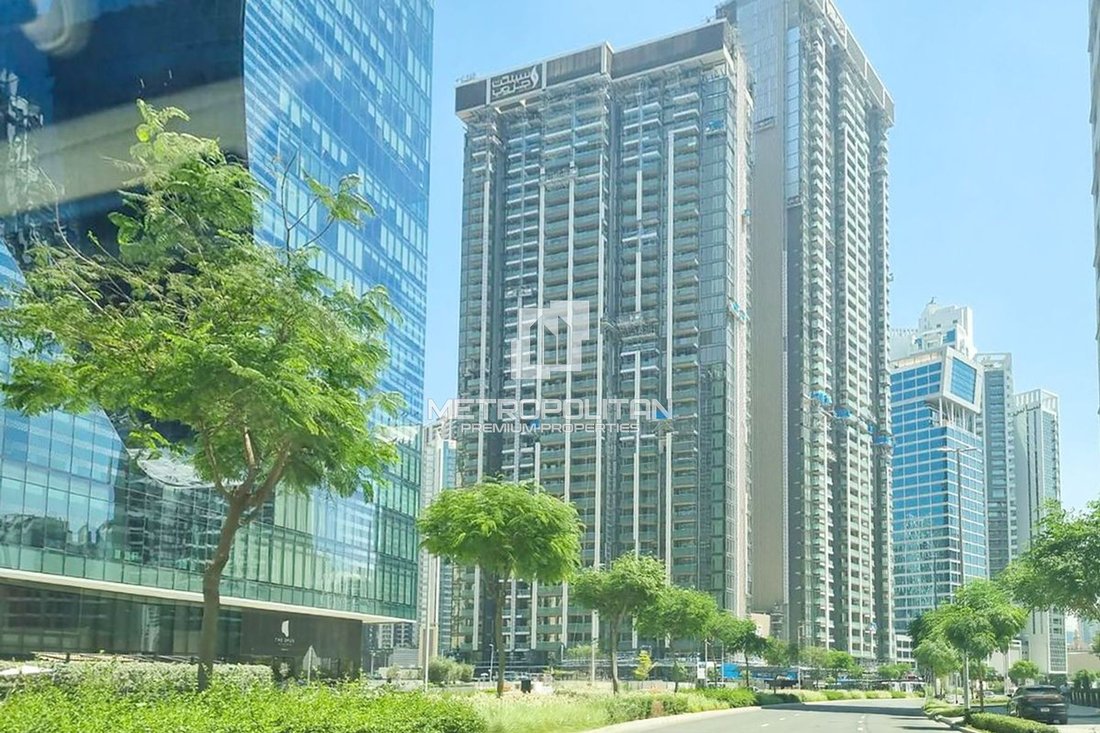 Apartment in Palm Jumeirah, Dubai, United Arab Emirates 1 - 17669379