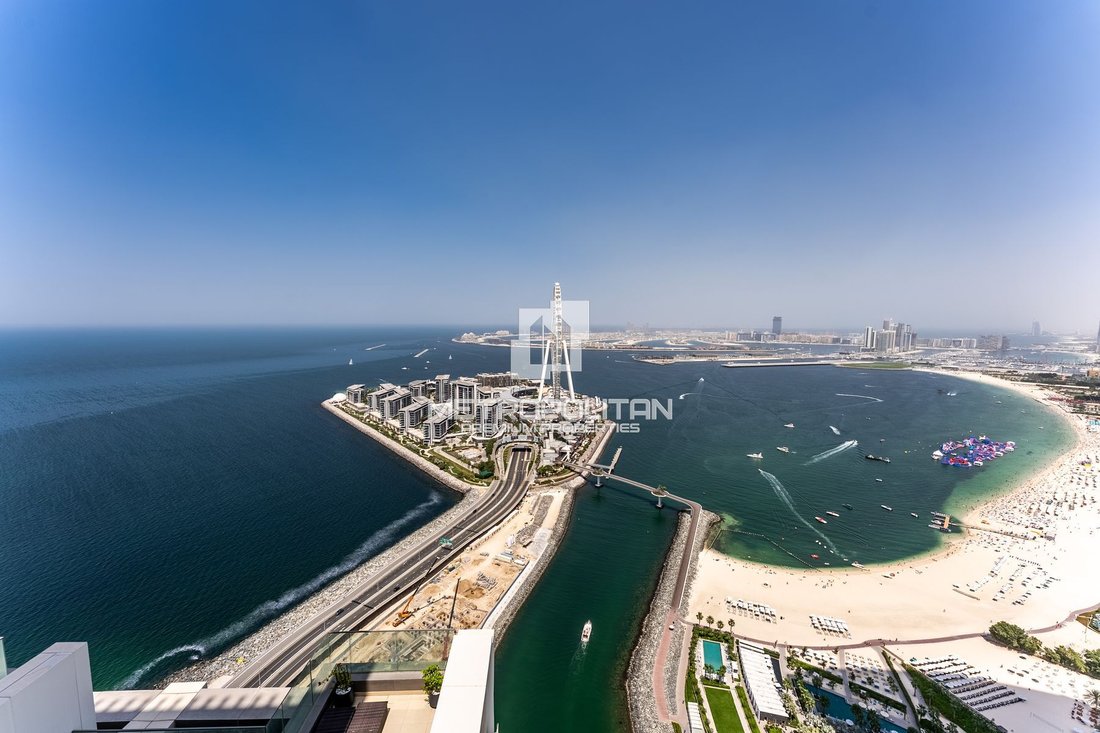 Apartment in Dubai, United Arab Emirates 1 - 15406077