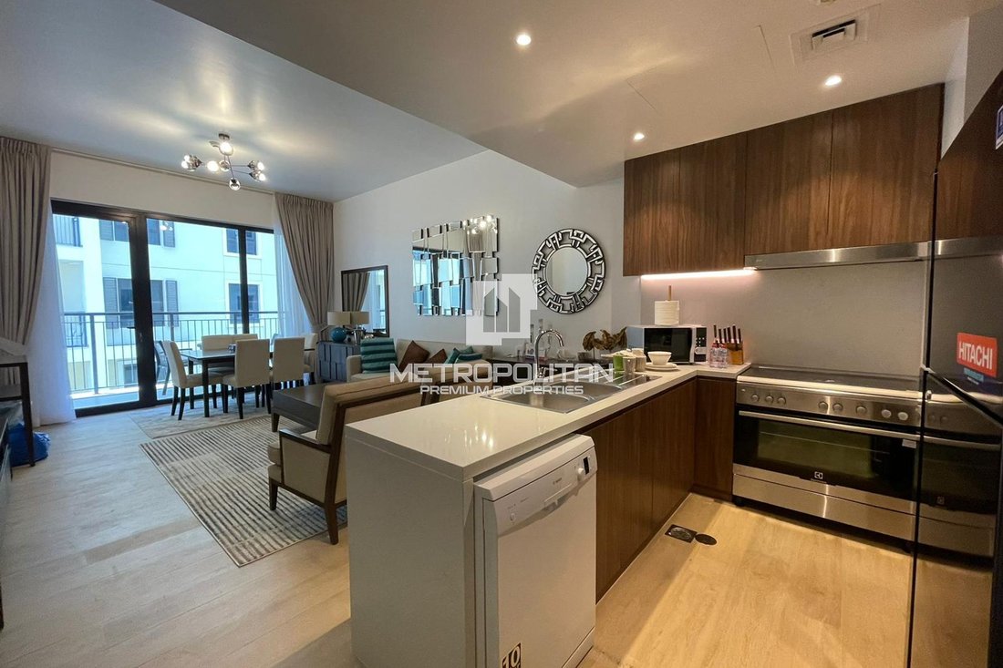 Apartment in Jumeirah, Dubai, United Arab Emirates 1 - 14224312