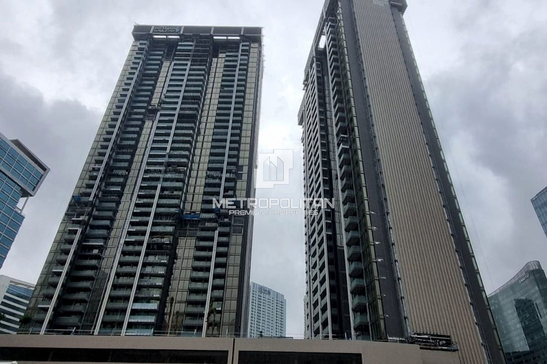 Apartment in Palm Jumeirah, Dubai, United Arab Emirates 1 - 17669654