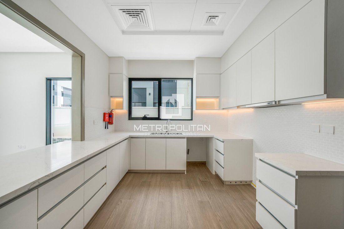 Villa in Jebel Ali Village, Dubai, United Arab Emirates 3 - 15503257