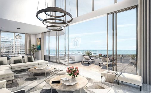 Apartment in Abu Hail, Dubai, United Arab Emirates 1