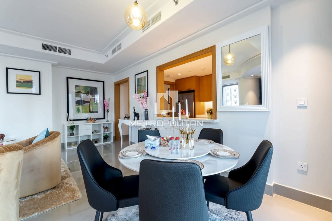 Apartment in Burj Khalifa Lake, Downtown Dubai, Dubai 3 - 15207155