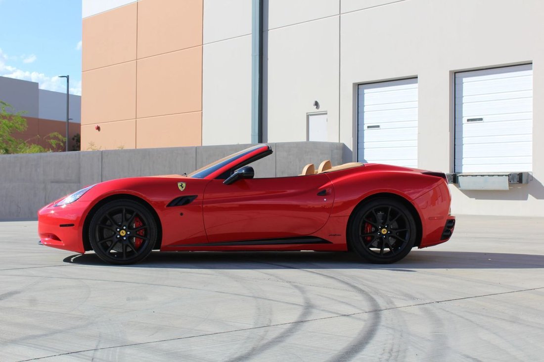 Cabriolet in Phoenix, AZ, United States 5 - 17669307