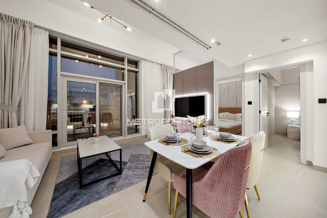 Apartment in Downtown Dubai, Dubai, United Arab Emirates 1 - 17669568