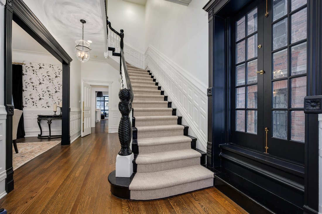 House in Chicago, Illinois, United States 3 - 17669193