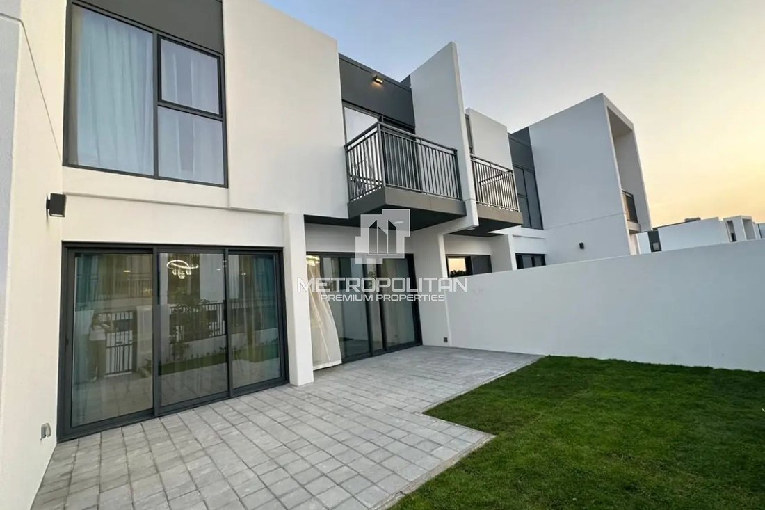 Townhouse in Wadi Al Safa 5, Wadi Al Safa, Dubai 2 - 15906793