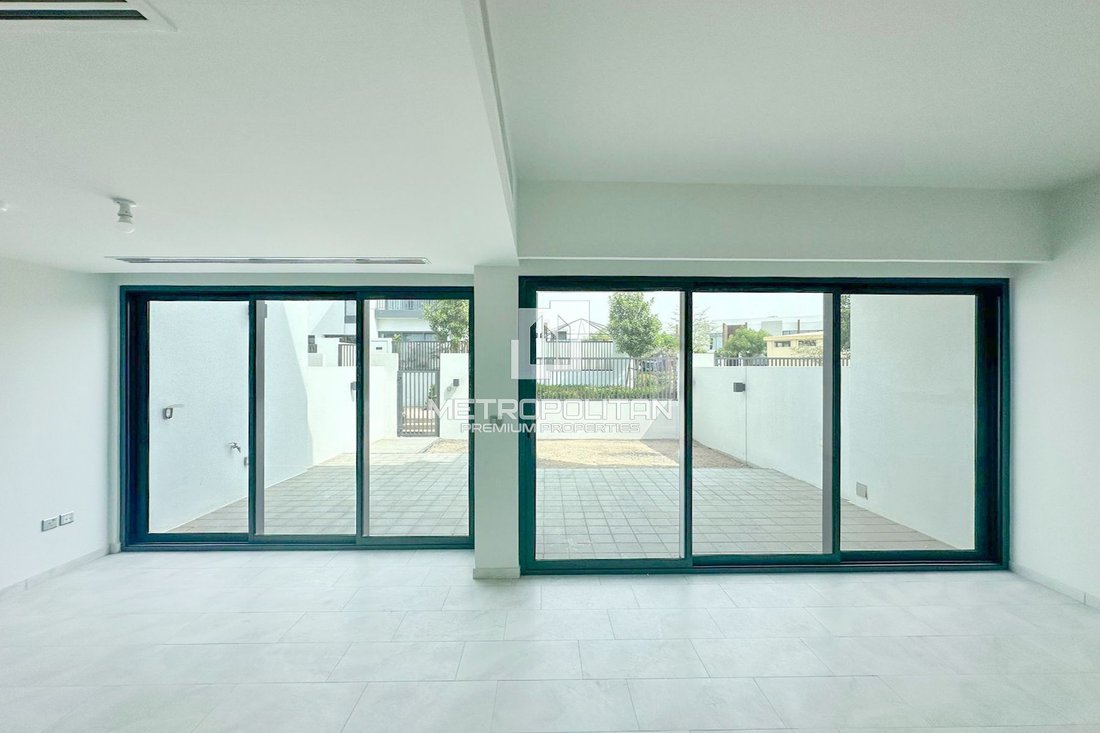 Townhouse in Wadi Al Safa 5, Wadi Al Safa, Dubai 4 - 15293046
