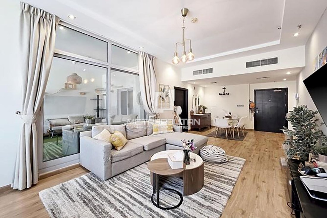 Apartment in Dubai Marina / Marsa Dubai, Dubai, United Arab Emirates 1 - 17669628