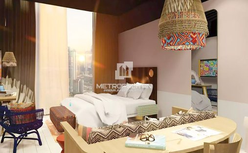 Apartment in Business Bay, Dubai, United Arab Emirates 1