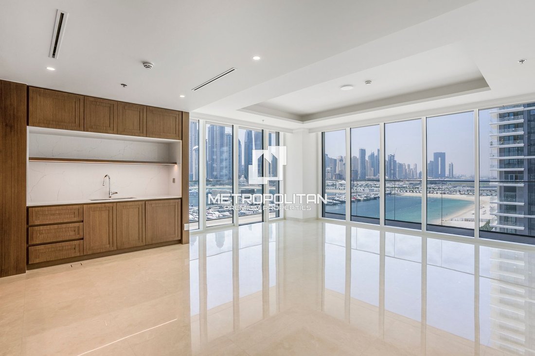 Apartment in Dubai Harbour, Dubai, United Arab Emirates 3 - 15673182