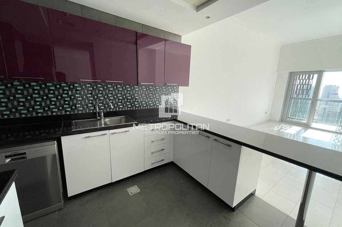 Apartment in Dubai Marina / Marsa Dubai, Dubai, United Arab Emirates 5 - 15723970