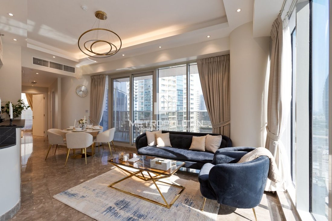 Apartment in Dubai Marina / Marsa Dubai, Dubai, United Arab Emirates 1 - 17669556