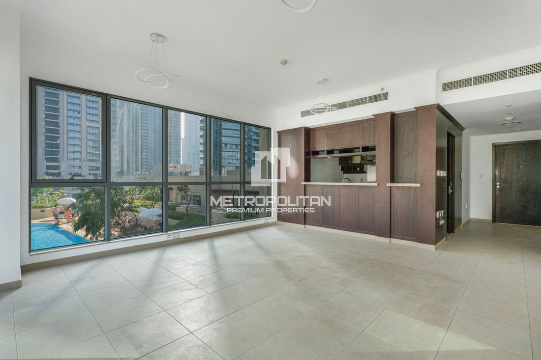 Apartment in Burj Khalifa Lake, Downtown Dubai, Dubai 2 - 15537303