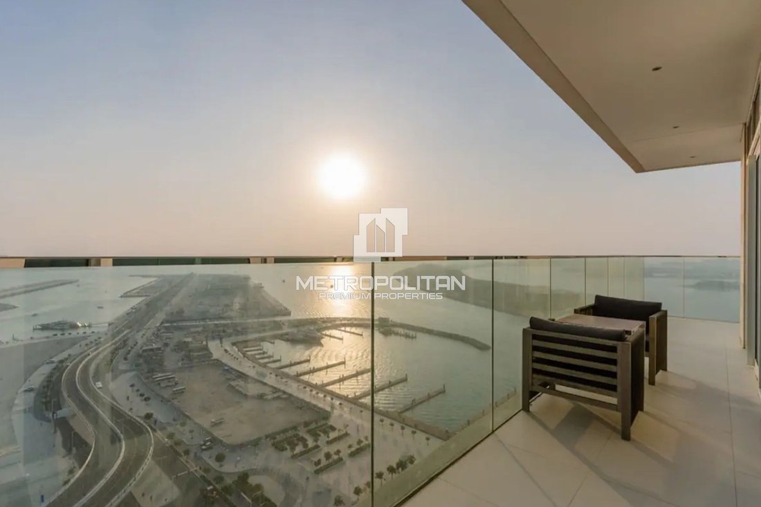 Apartment in Dubai Harbour, Dubai, United Arab Emirates 1 - 15644212