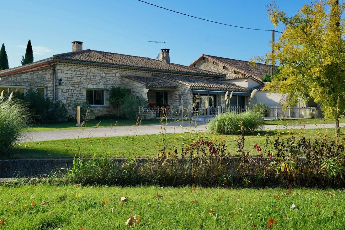 Villa in Barjac, Occitania, France 4 - 15174291