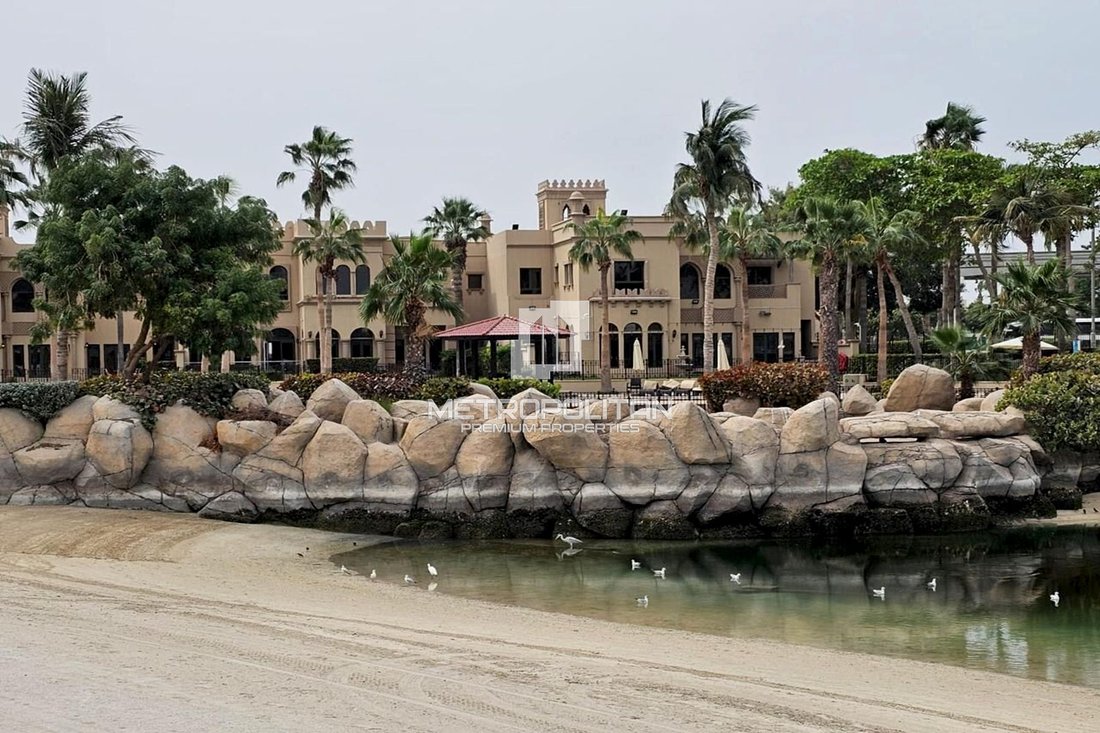 Villa in Palm Jumeirah, Dubai, United Arab Emirates 4 - 15074379