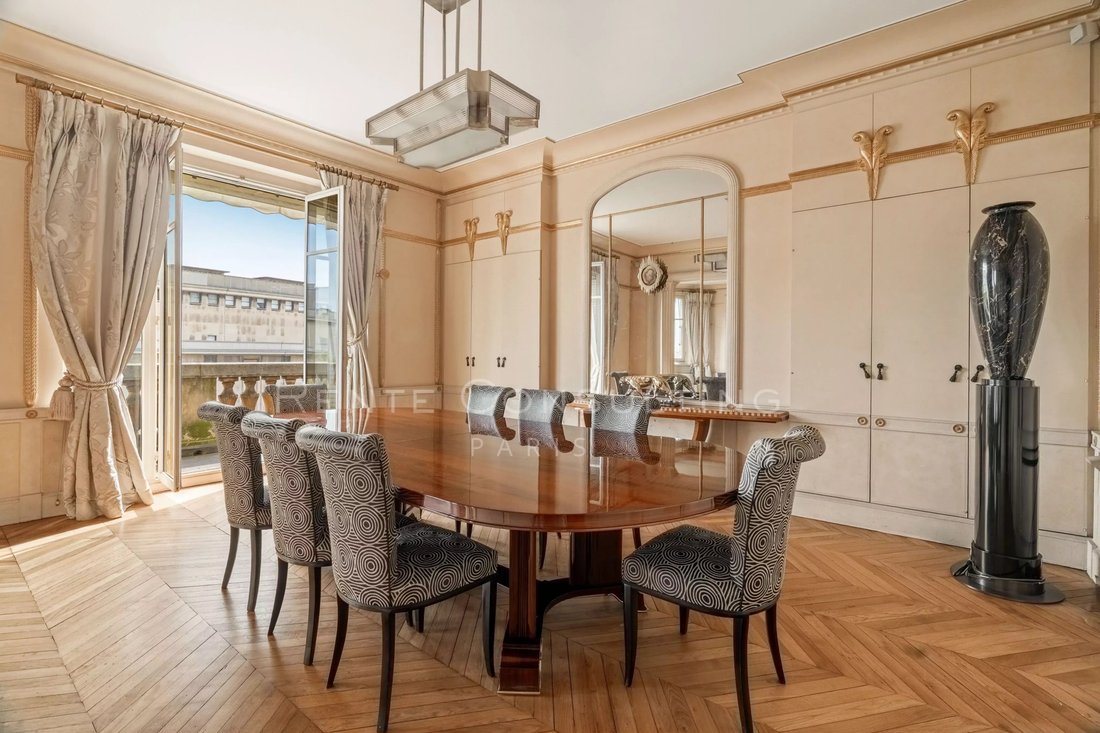 Apartment in Chaillot, Paris 16e Arrondissement, Paris 5 - 17668896