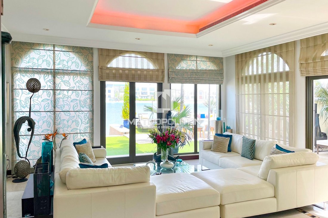 Villa in Palm Jumeirah, Dubai, United Arab Emirates 2 - 14707725