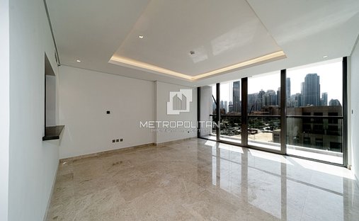 Apartment in Business Bay, Dubai, United Arab Emirates 1