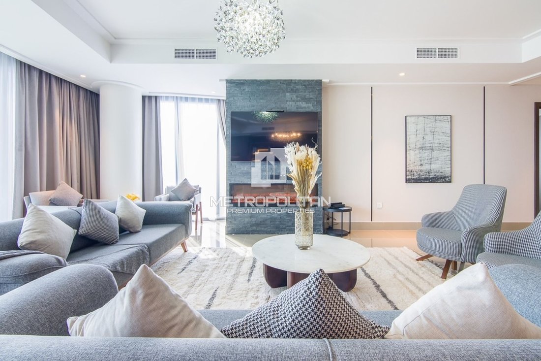 Apartment in Burj Khalifa Lake, Downtown Dubai, Dubai 4 - 15485784