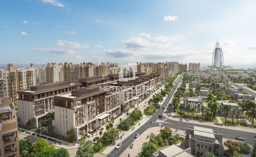 Apartment in Umm Suqeim, Dubai, United Arab Emirates 1