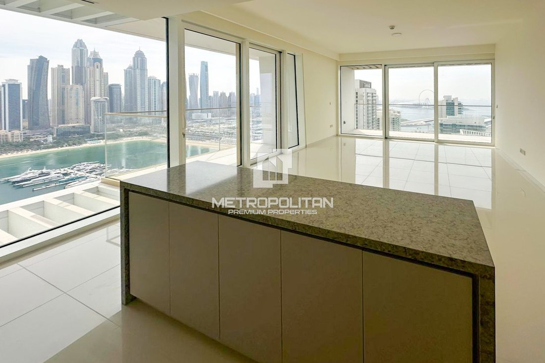 Apartment in Dubai Harbour, Dubai, United Arab Emirates 2 - 15220027