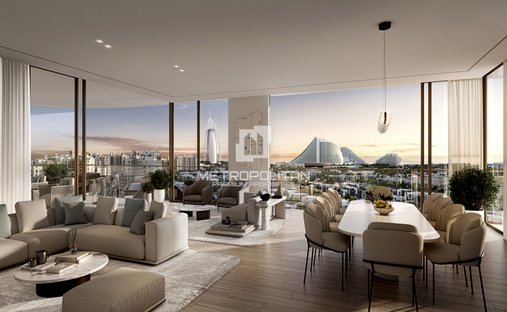Apartment in Umm Suqeim, Dubai, United Arab Emirates 1