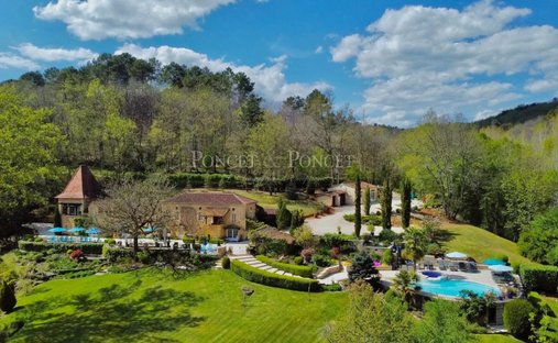 Villa a San Giorgio, Cahors, Francia 1