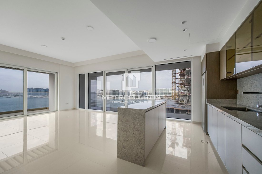 Apartment in Dubai Harbour, Dubai, United Arab Emirates 2 - 15290061