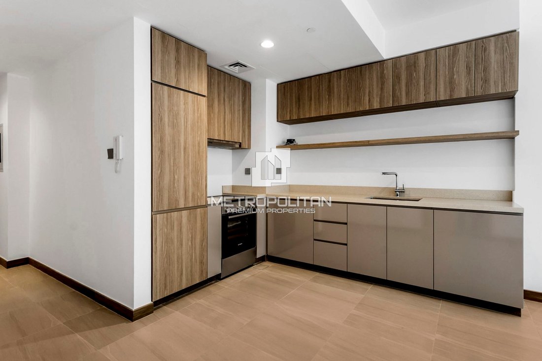 Apartment in Rabdan, Abu Dhabi Emirate, United Arab Emirates 3 - 17415252