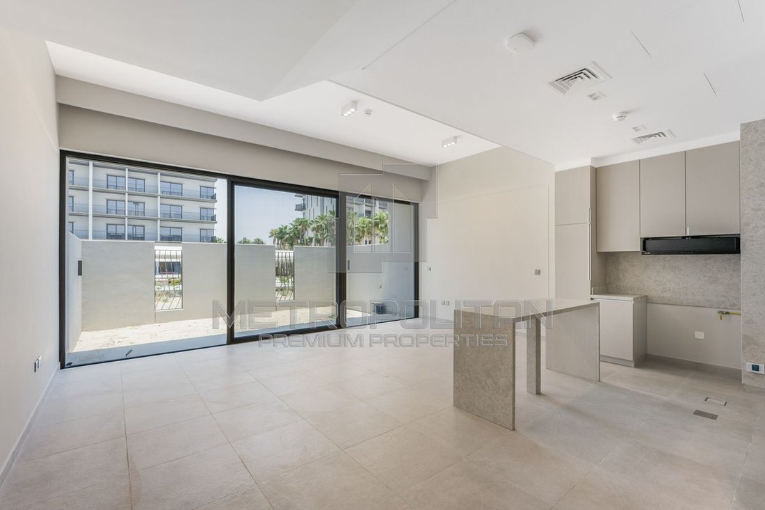 Townhouse in Nad Al Sheba 1, Nad Al Sheba, Dubai 4 - 15456929