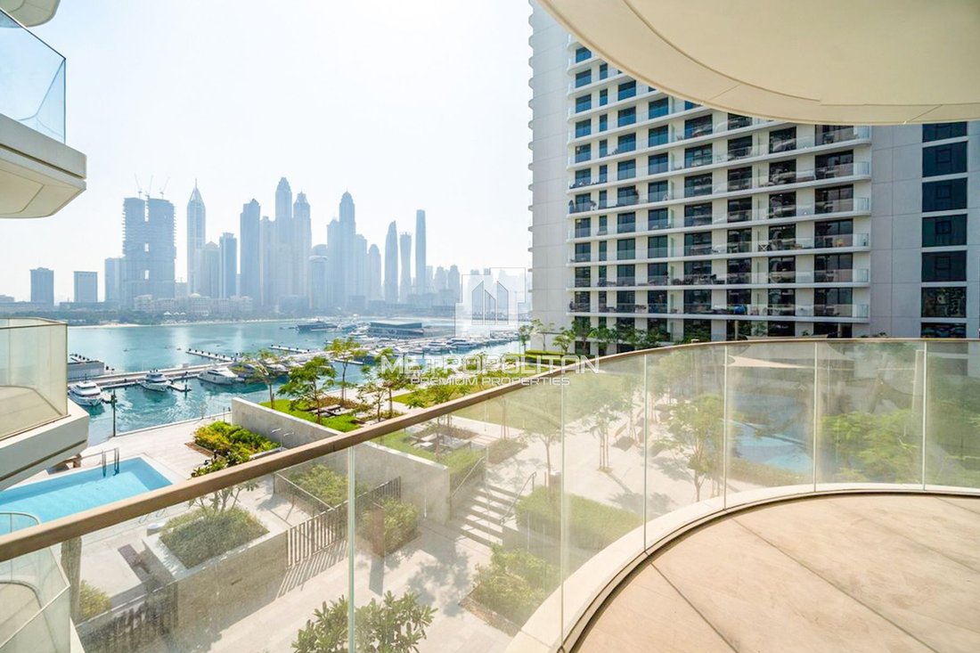 Apartment in Dubai Harbour, Dubai, United Arab Emirates 3 - 16765854