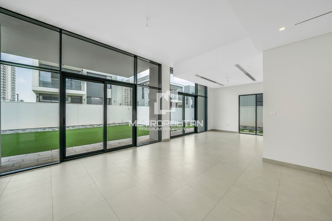 Villa in Jebel Ali Village, Dubai, United Arab Emirates 2 - 15503257