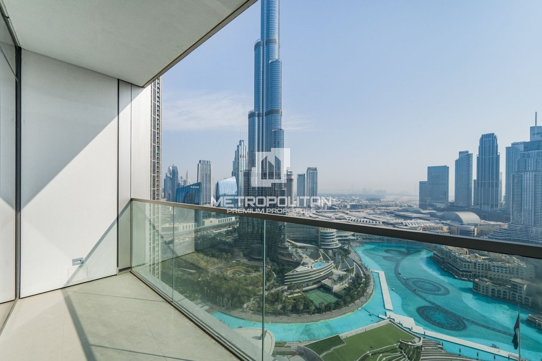 Apartment in Burj Khalifa Lake, Downtown Dubai, Dubai 1 - 15158201