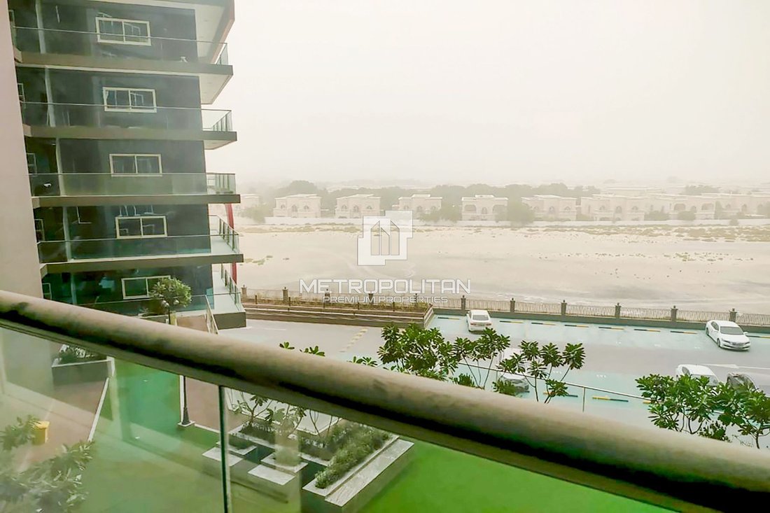 Apartment in Nadd Hessa, Dubai, United Arab Emirates 3 - 17669627