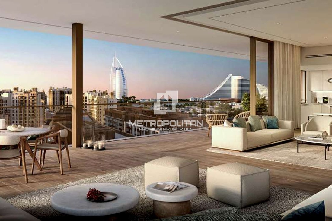 Apartment in Umm Suqeim, Dubai, United Arab Emirates 2 - 14869318
