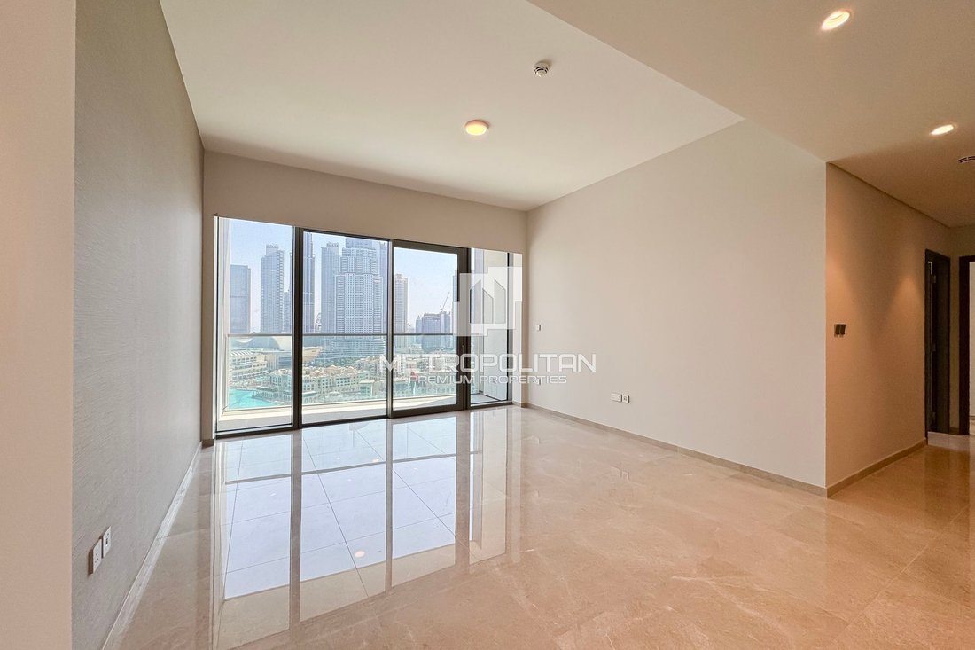 Apartment in Burj Khalifa Lake, Downtown Dubai, Dubai 3 - 15074466