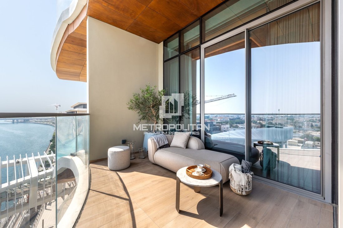 Apartment in Jumeirah, Dubai, United Arab Emirates 1 - 15821184