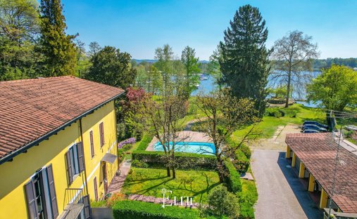 Villa en Sesto Calende, Lombardía, Italia 1