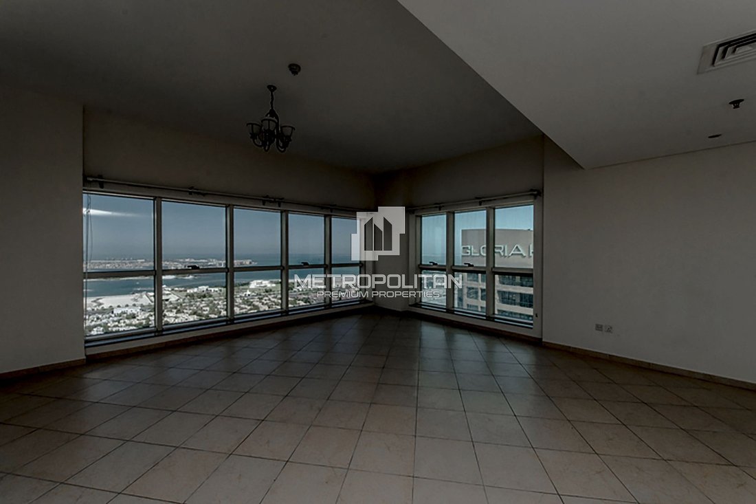 Apartment in Al Thanyah First, Al Thanyah, Dubai 4 - 17669488