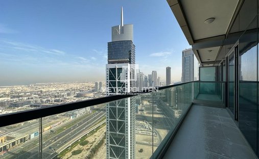 Apartment in Business Bay, Dubai, United Arab Emirates 1