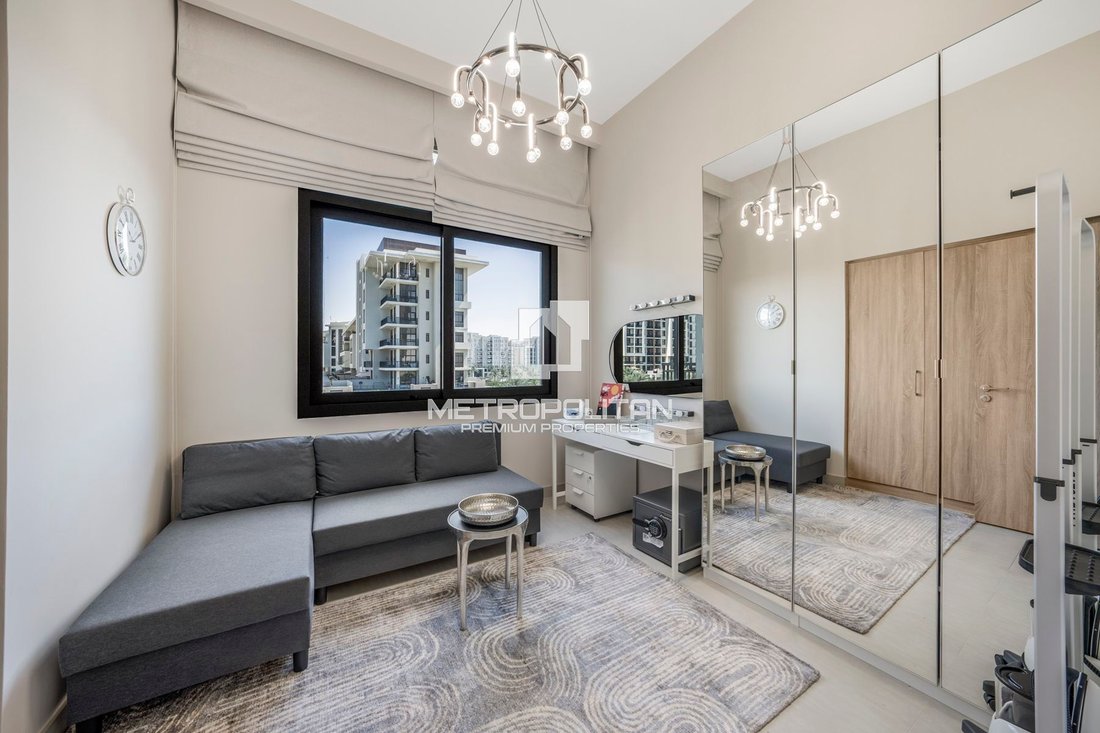 Apartment in Al Barsha South 3, Al Barsha, Dubai 2 - 15596032