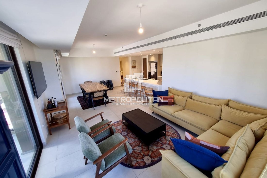 Apartment in Umm Suqeim, Dubai, United Arab Emirates 4 - 17669650